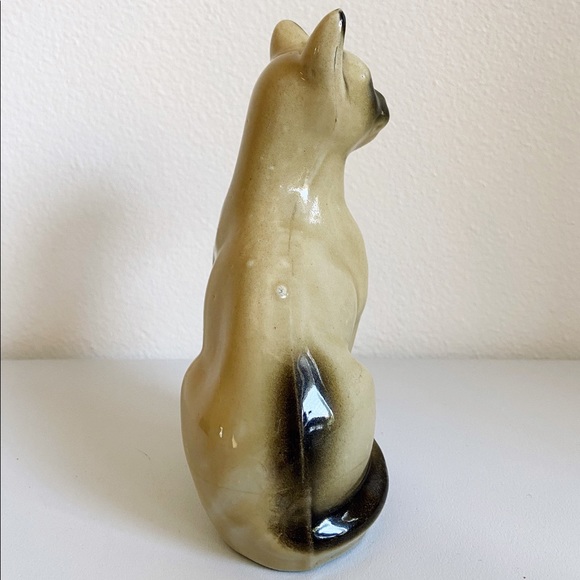 Porcelain Cat - Picture 4 of 6